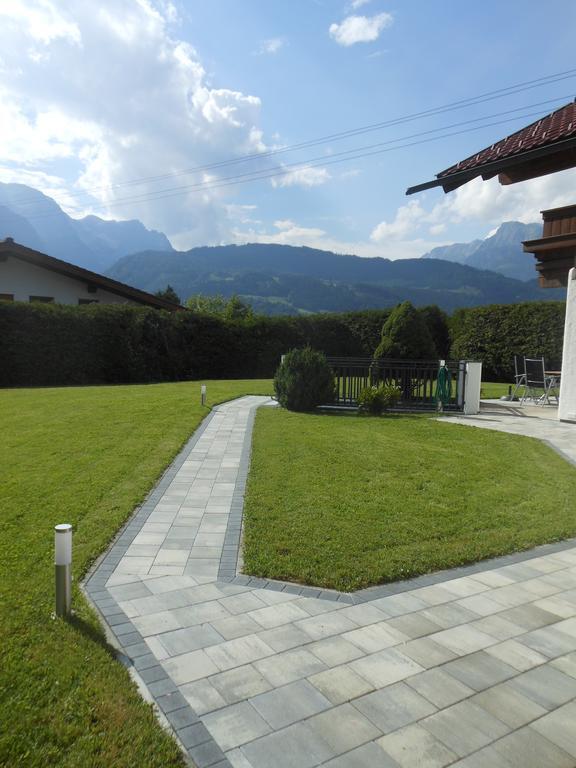 Haus Rieder Lägenhet Pfarrwerfen Exteriör bild