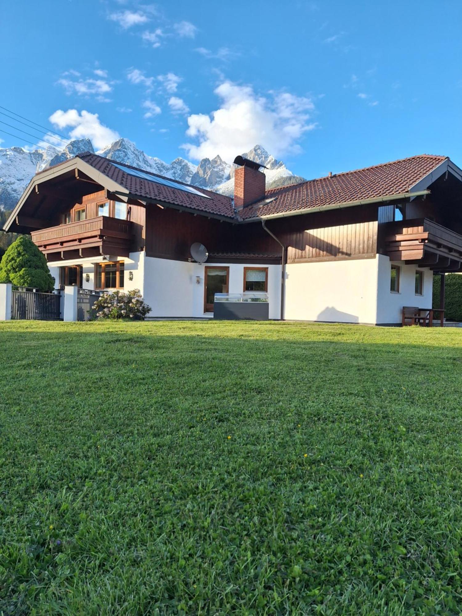 Haus Rieder Lägenhet Pfarrwerfen Exteriör bild