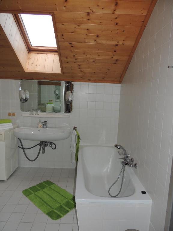 Haus Rieder Lägenhet Pfarrwerfen Rum bild